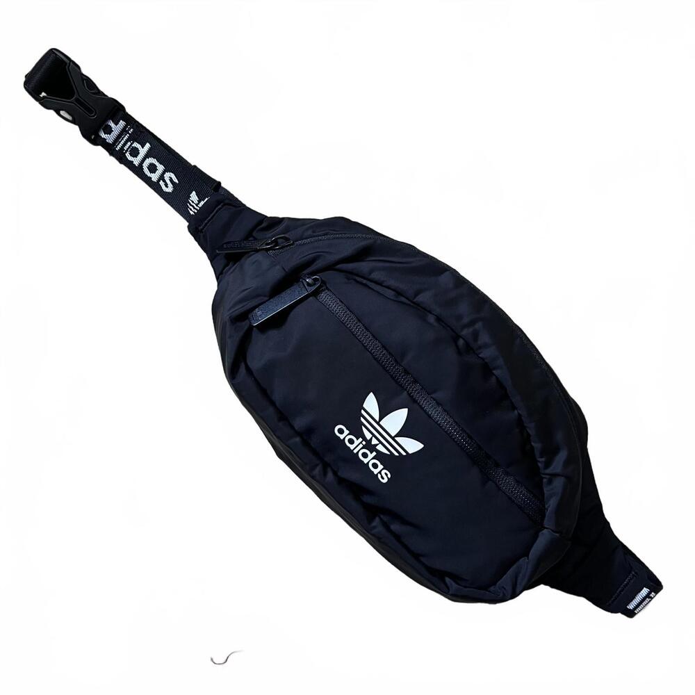 Adidas Black White Fanny Pack Waist Belt Bag Crossbody Unisex Travel Sports - Picture 2 of 9
